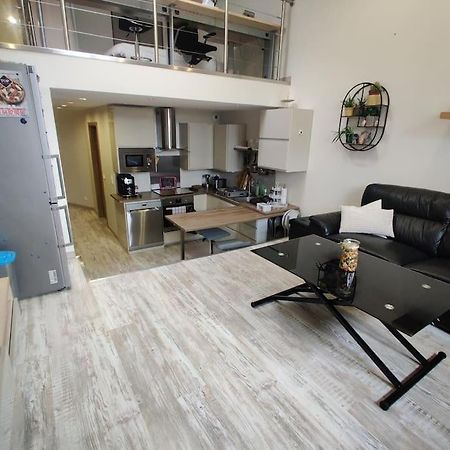 Ferienwohnung Les Capucins Coulommiers Exterior foto